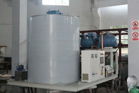 เครื่องทำน้ำแข็งเกล็ดน้ำจืดอุตสาหกรรม 5 ตัน Direct Cooling