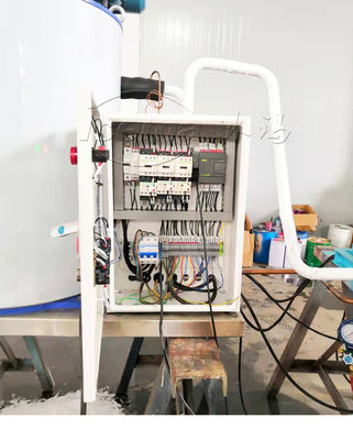 เครื่องทำน้ำแข็งเกล็ดน้ำทะเลเชิงพาณิชย์ 1 ตัน 400กก. 380V