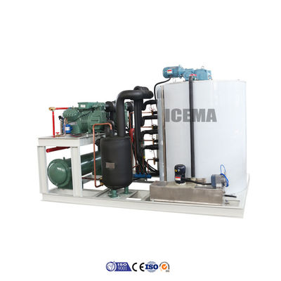 6500 KG โวลเตชั่น 380V / 3P / 50HZ เครื่องทําน้ําแข็งสําหรับการประมงอาหารทะเลในงานแสดงสินค้าเดือนมีนาคม